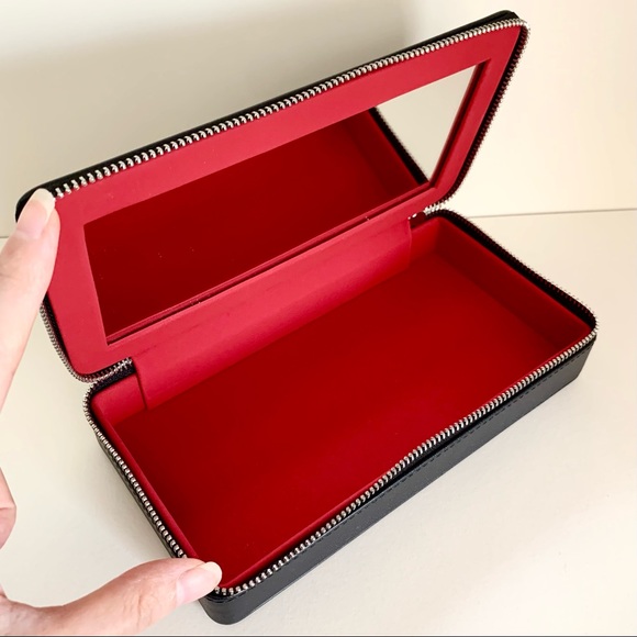 Hold NWOT Dior vanity case - Picture 4 of 16